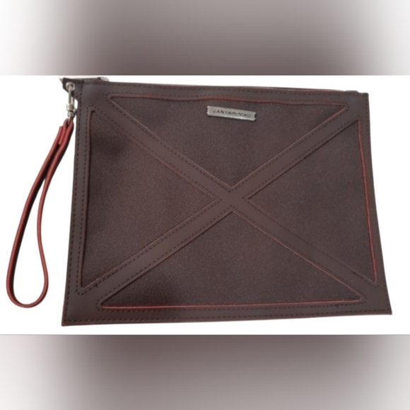 Jantaminiau KLM Amenities Pouch Bundle - Picture 8 of 11